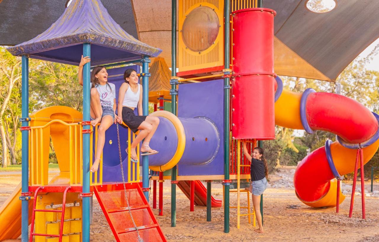 Gevulot Gvulot - Kibbutz Experienceヴィラ エクステリア 写真