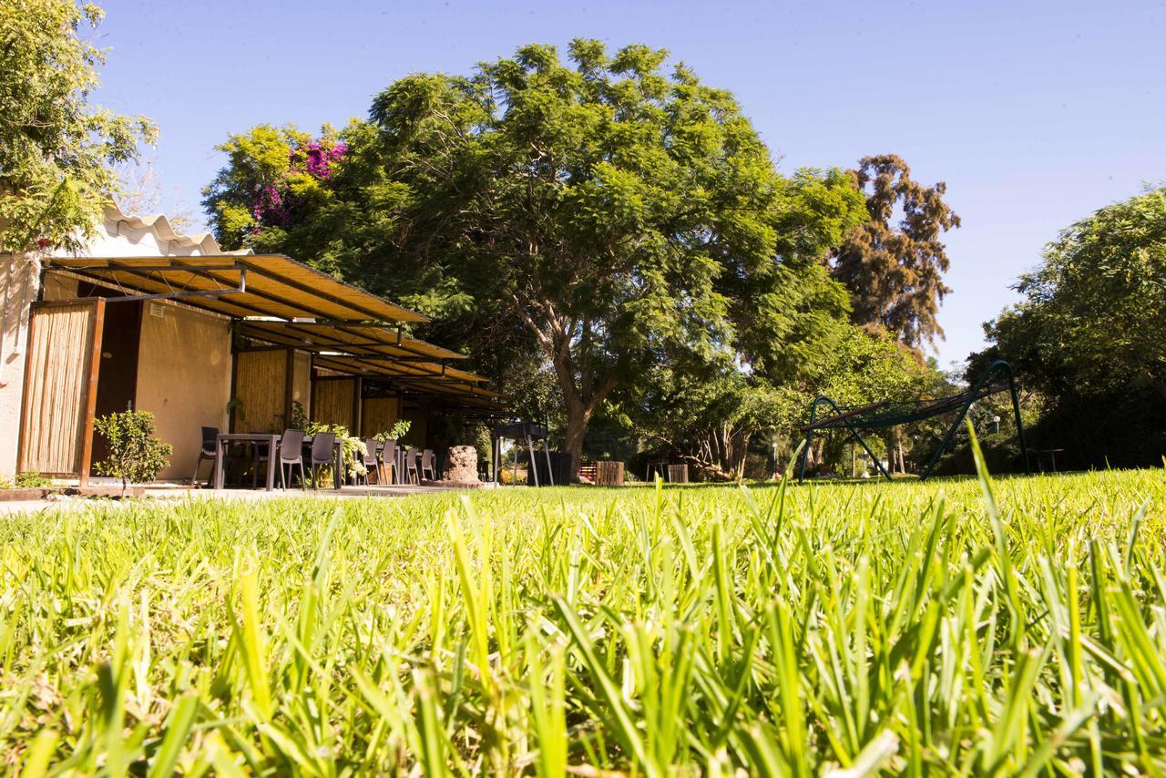 Gevulot Gvulot - Kibbutz Experienceヴィラ エクステリア 写真